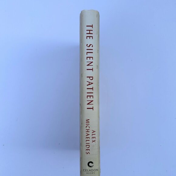 The Silent Patient by Alex Michaelides, Hardcover, good condition - Picture 3 of 9